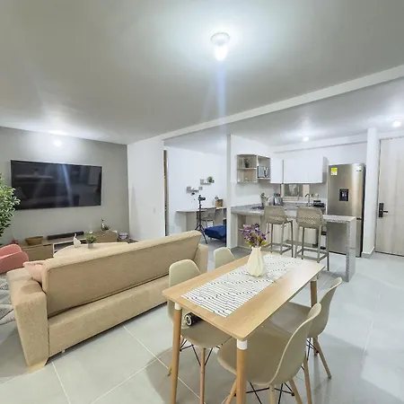 Apartamento Comodidad Costera Apto Totalmente Equipado En El Norte De Crypto Friendly *